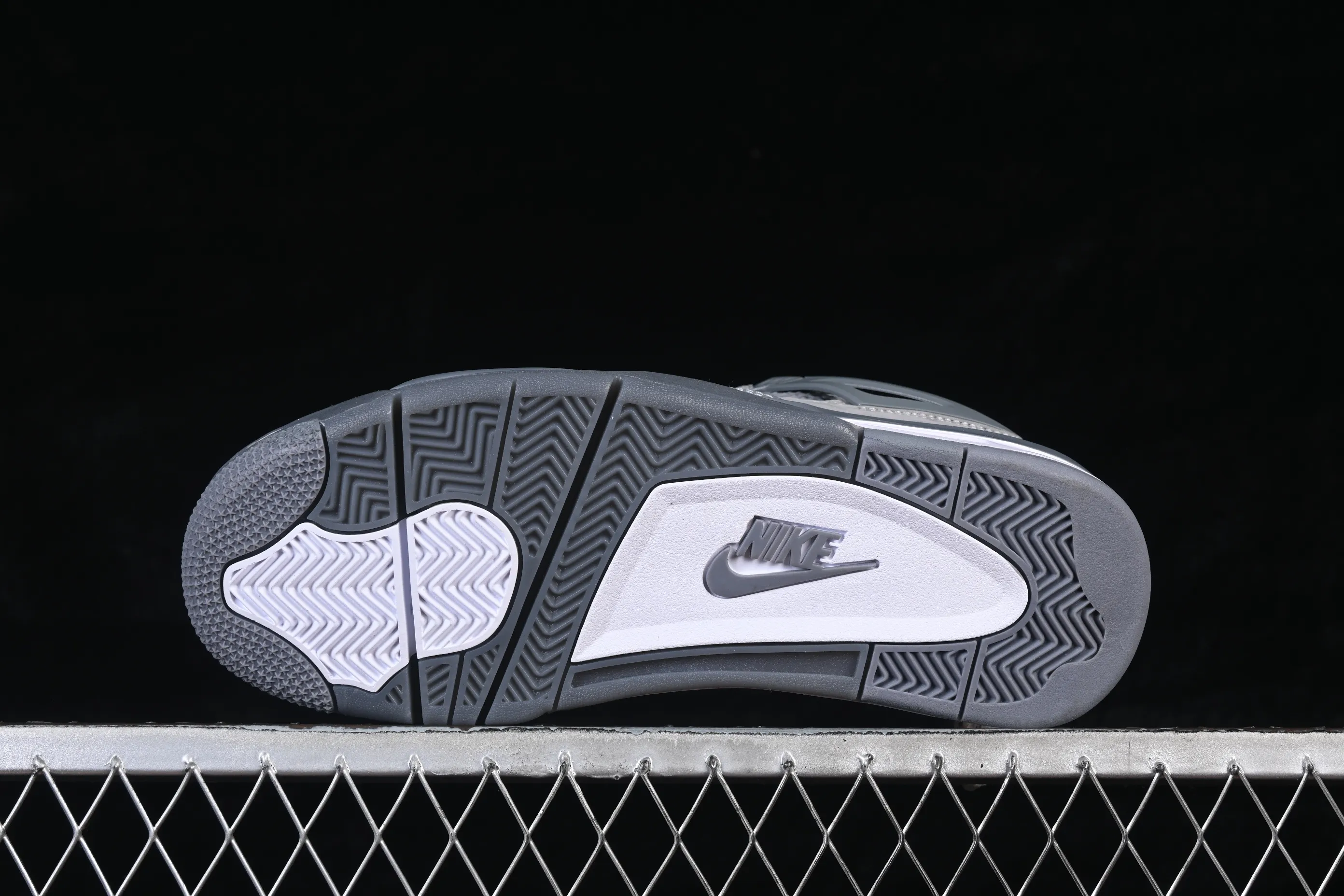 All categories Air Jordan Jordan series basketball shoes Air Jordan 4 Nigel Sylvester x Air Jordan 4 Retro "Grey" AJ4 Joe 4 joint gray brick HF4340-003